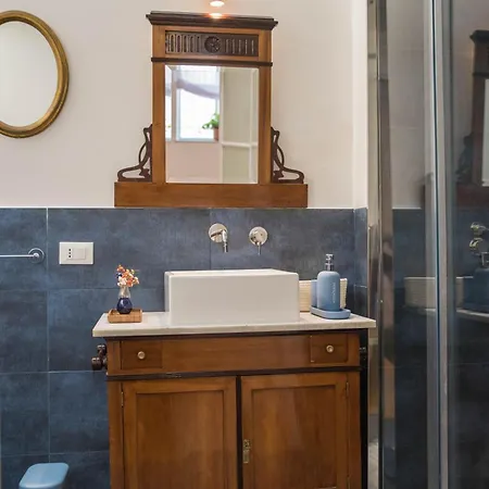 Appartement Adenzia *
